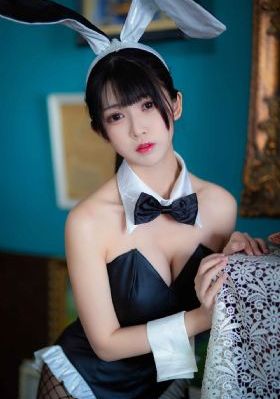 原央丽莎